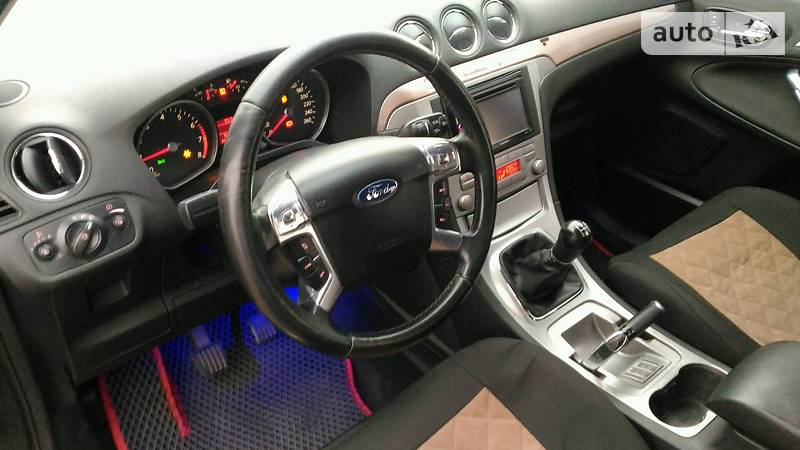 Мінівен Ford S-Max 2006 в Києві фото 10 Мінівен Ford S-Max 2006 в Києві