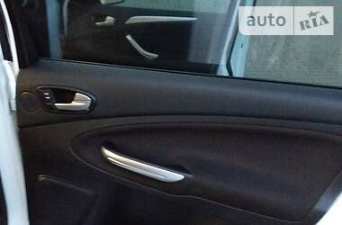 Мінівен Ford S-Max 2013 в 