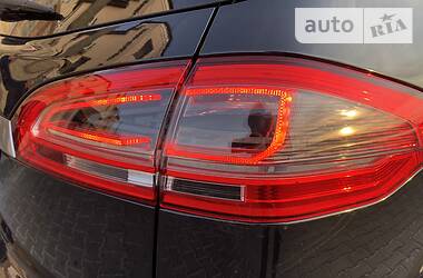 Універсал Ford S-Max 2014 в 