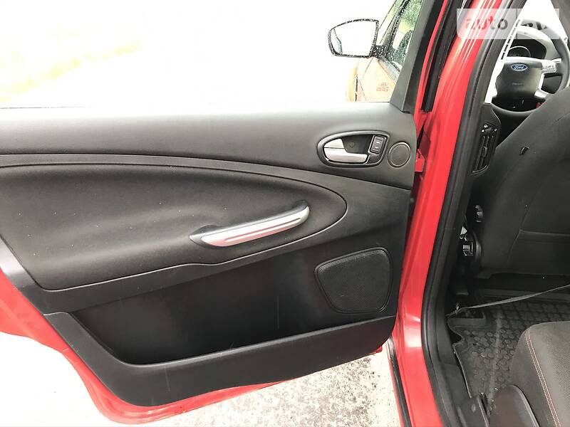 Мінівен Ford S-Max 2013 в Рівному