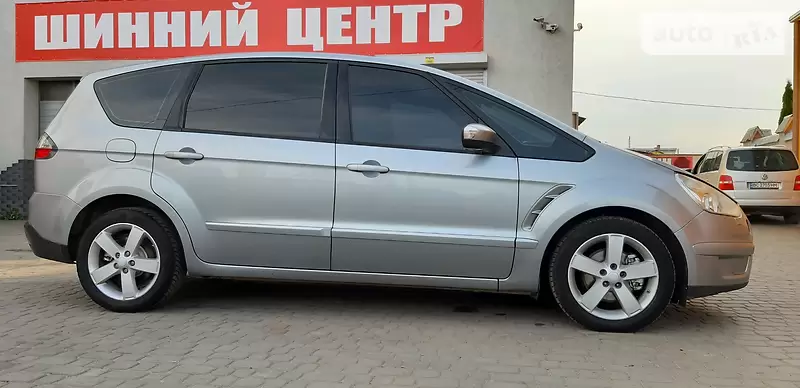 Минивэн Ford S-Max 2008 в 