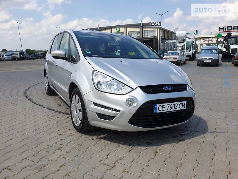 Мінівен Ford S-Max 2011 в Чернівцях