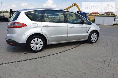 Мінівен Ford S-Max 2011 в Чернівцях