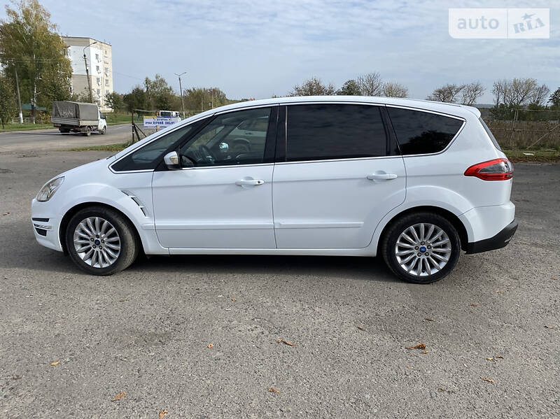 Минивэн Ford S-Max 2011 в Дубно