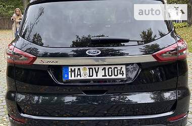 Минивэн Ford S-Max 2015 в Луцке