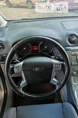 Минивэн Ford S-Max 2006 в Снятине
