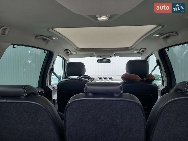 Минивэн Ford S-Max 2011 в Черкассах