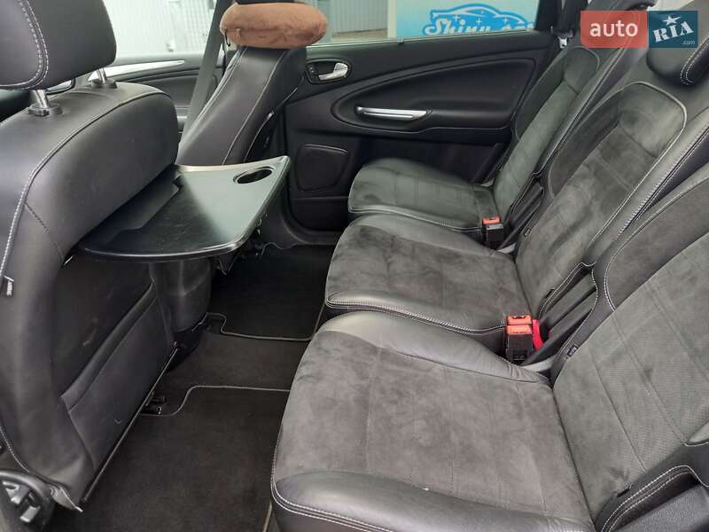 Минивэн Ford S-Max 2011 в Черкассах