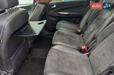 Минивэн Ford S-Max 2011 в 