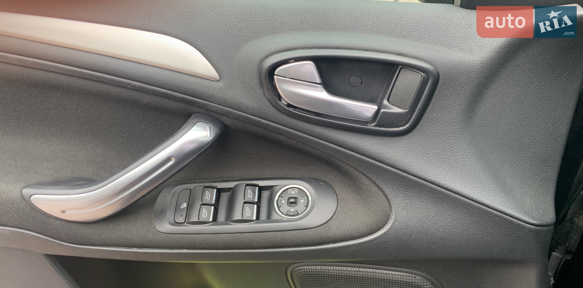 2011 Ford S-MAX - мініатюра 11
