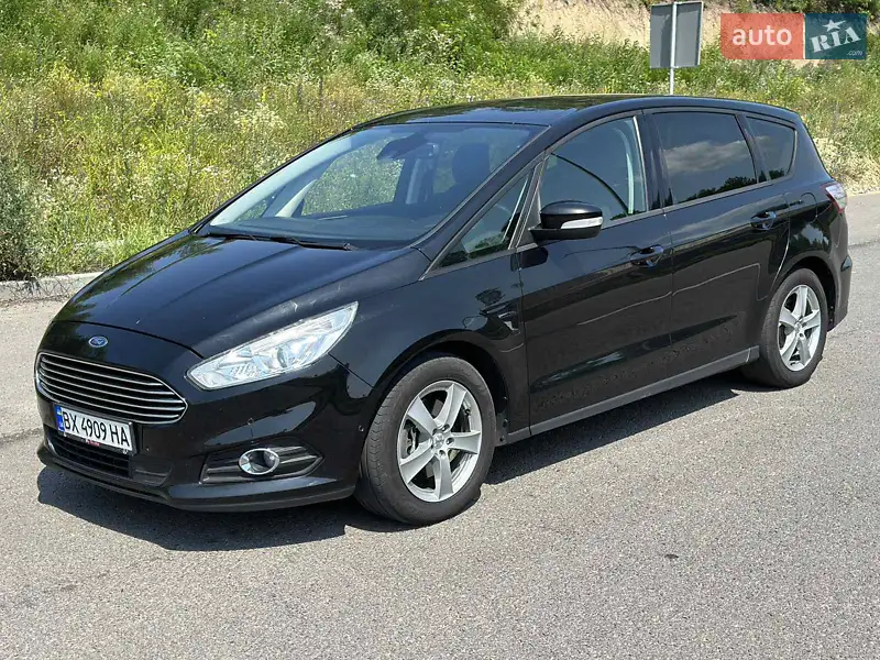 Ford S-Max