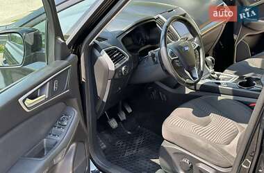 Минивэн Ford S-Max 2016 в 
