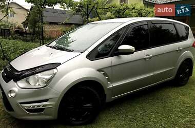 Минивэн Ford S-Max 2011 в 