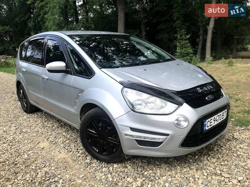 Минивэн Ford S-Max 2011 в Черновцах