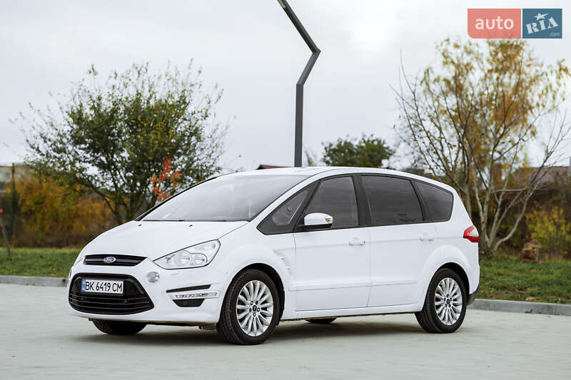 Минивэн Ford S-Max 2013 в Здолбунове