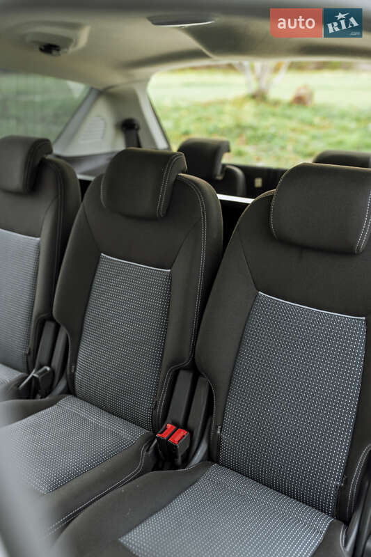 Минивэн Ford S-Max 2013 в Здолбунове