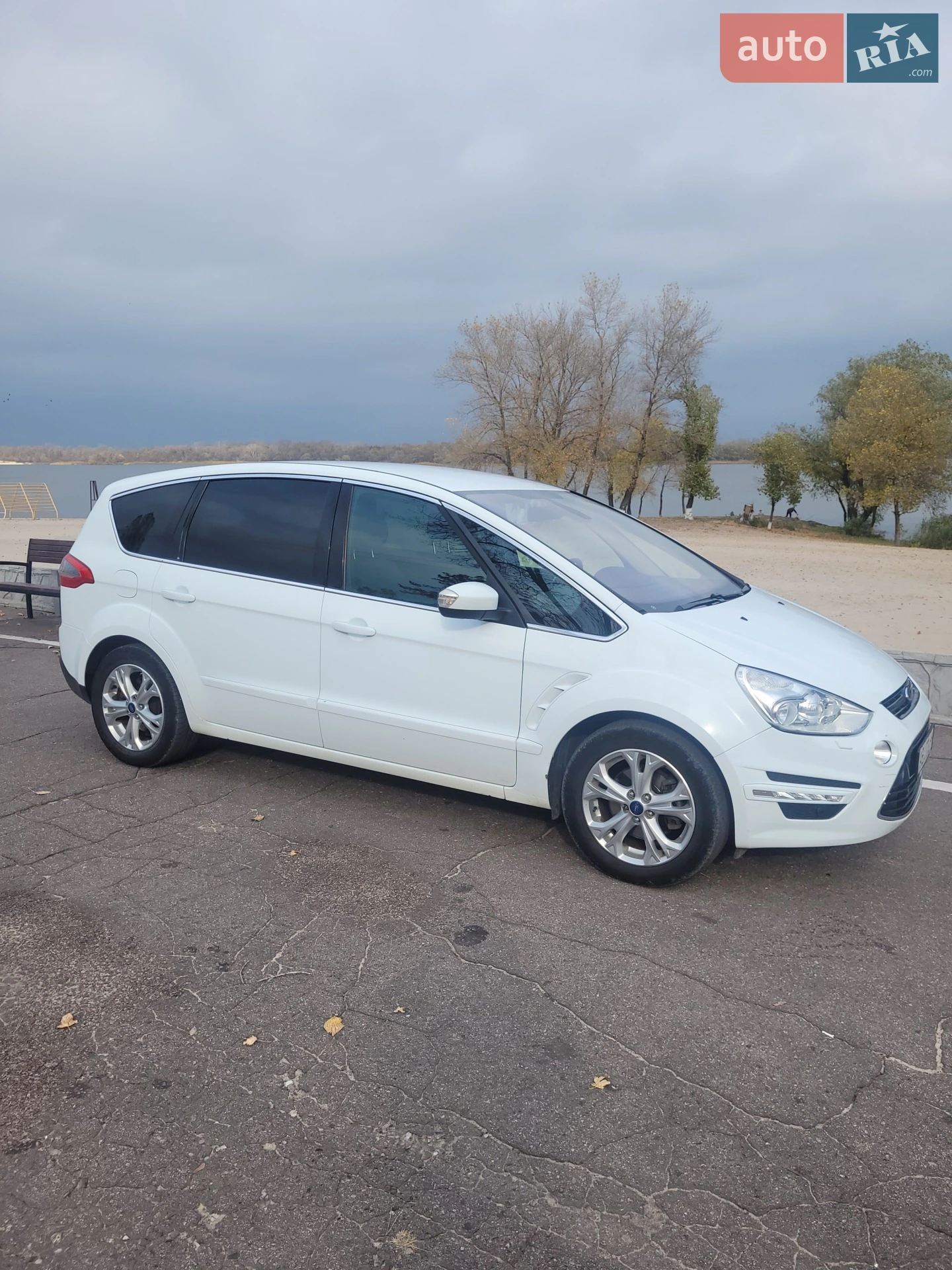 2013 Ford S-MAX - мініатюра 4