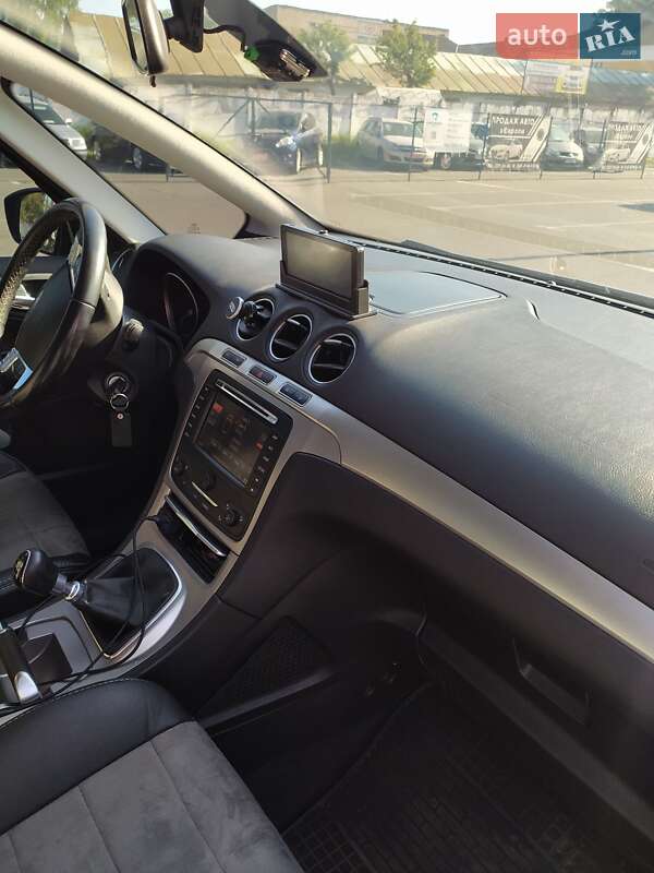 Минивэн Ford S-Max 2011 в Нежине