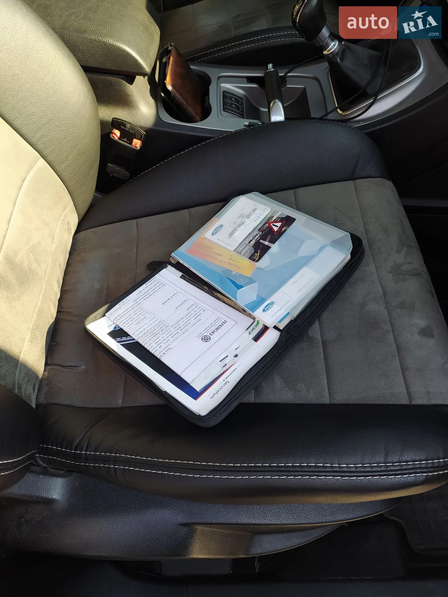 2011 Ford S-MAX - мініатюра 20
