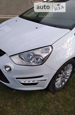 Минивэн Ford S-Max 2013 в 