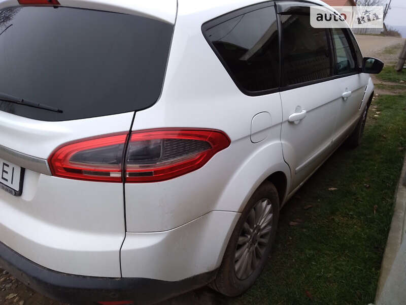 Минивэн Ford S-Max 2013 в Черновцах
