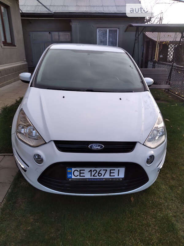 Минивэн Ford S-Max 2013 в 