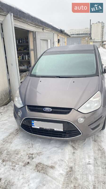 Мінівен Ford S-Max 2013 в Борисполі
