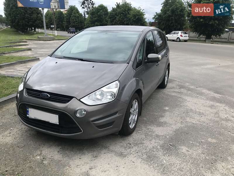 Ford S-Max 2013