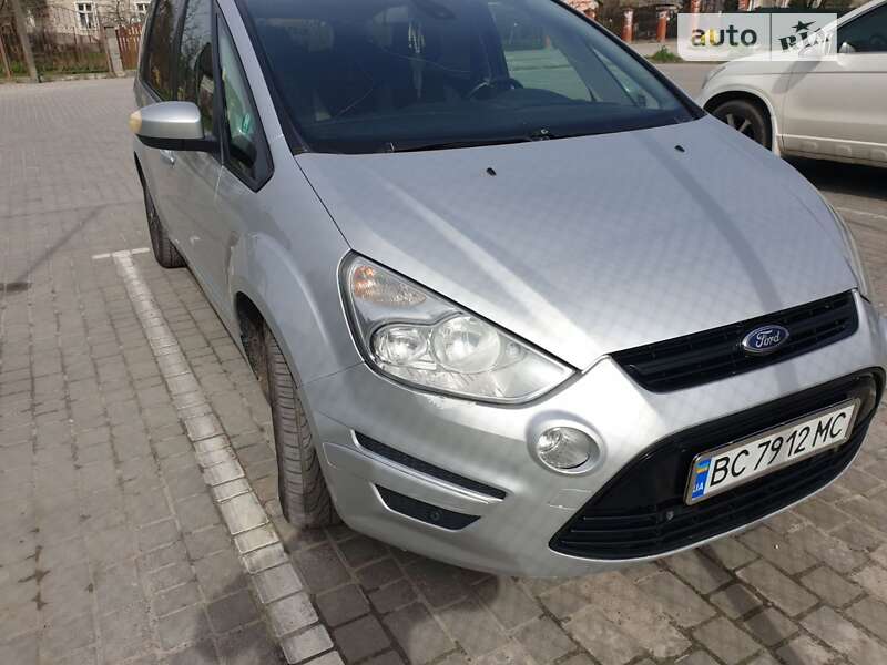 Ford S-Max 2011