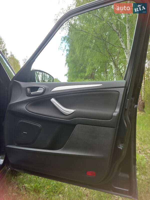 Минивэн Ford S-Max 2012 в Ровно