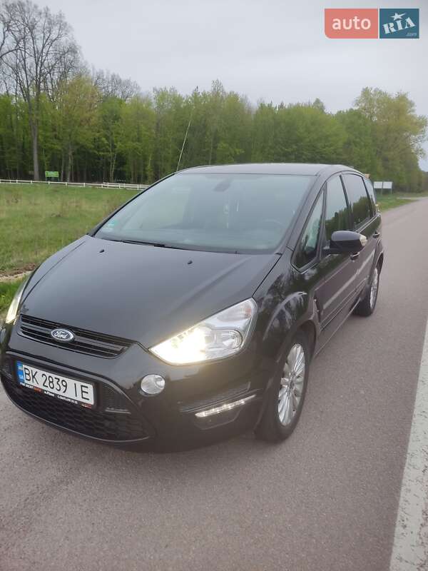 Минивэн Ford S-Max 2012 в Ровно