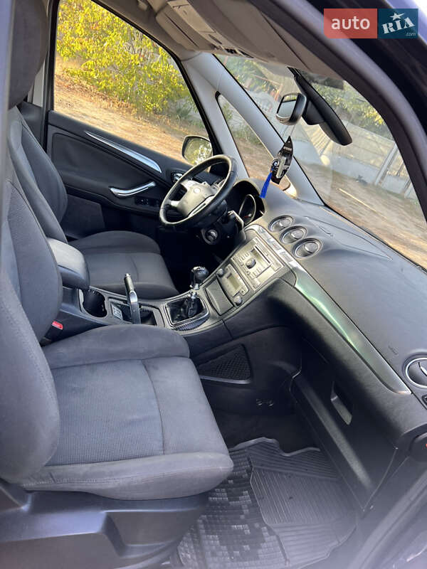 Минивэн Ford S-Max 2006 в Одессе