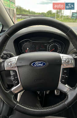 Минивэн Ford S-Max 2013 в 