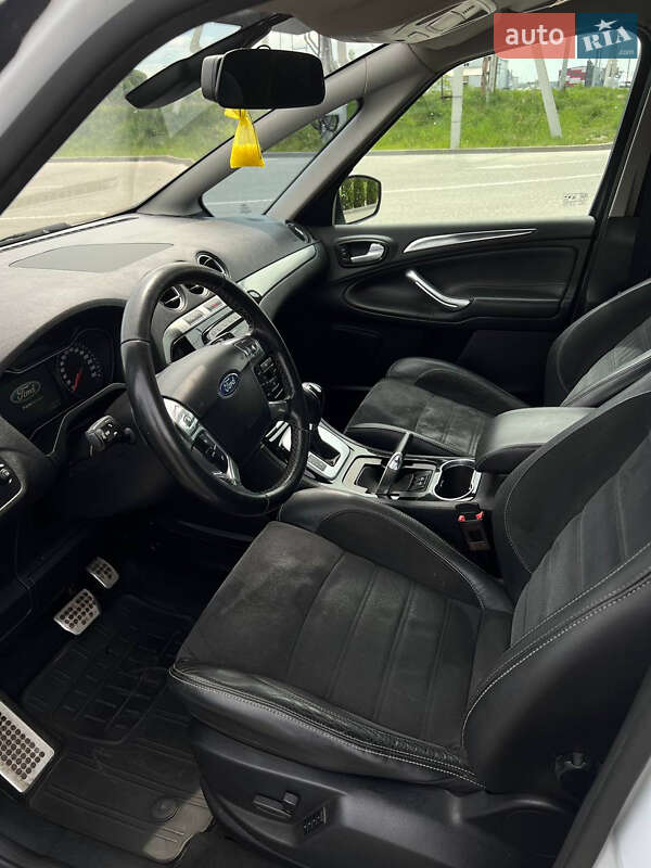 Минивэн Ford S-Max 2013 в Львове