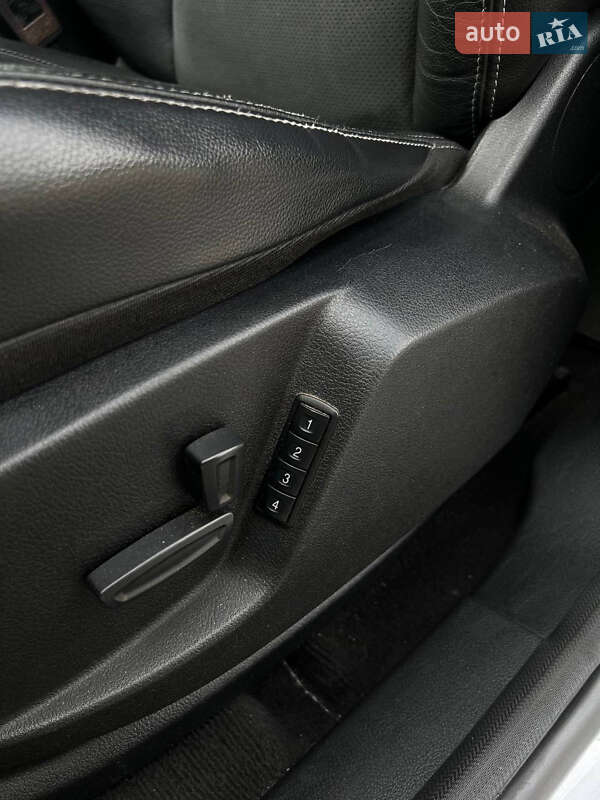 Минивэн Ford S-Max 2013 в Львове