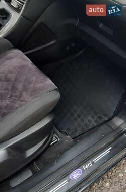 Минивэн Ford S-Max 2009 в Новояворовске