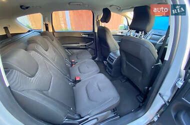Минивэн Ford S-Max 2016 в 
