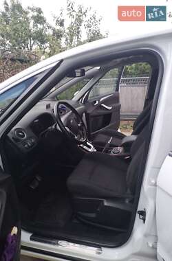 Минивэн Ford S-Max 2011 в 