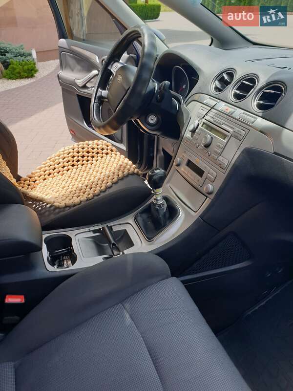 Минивэн Ford S-Max 2006 в Виноградове