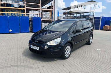 Минивэн Ford S-Max 2011 в Долине