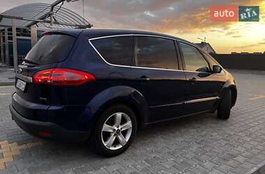 Минивэн Ford S-Max 2011 в 
