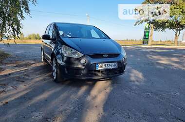 Минивэн Ford S-Max 2007 в Березному