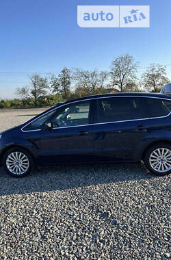 Минивэн Ford S-Max 2012 в Черновцах