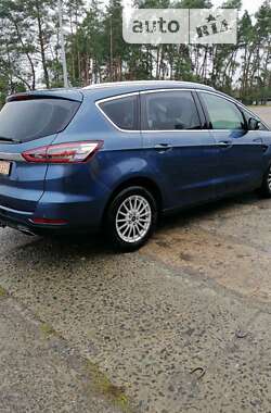 Минивэн Ford S-Max 2018 в 