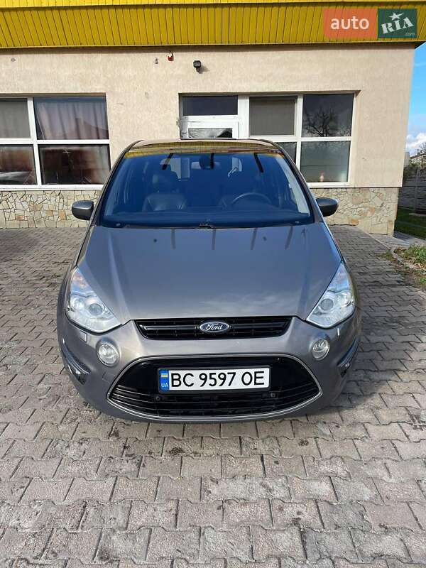 Ford S-Max 2011