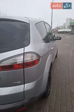 Минивэн Ford S-Max 2006 в Казатине