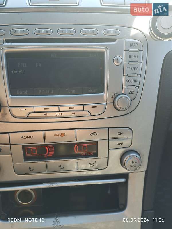 Минивэн Ford S-Max 2008 в Старой Выжевке