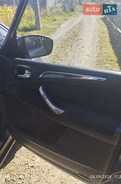 Минивэн Ford S-Max 2008 в Старой Выжевке