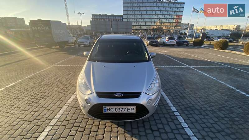Мінівен Ford S-Max 2010 в Львові