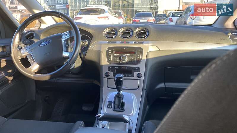 Мінівен Ford S-Max 2010 в Львові